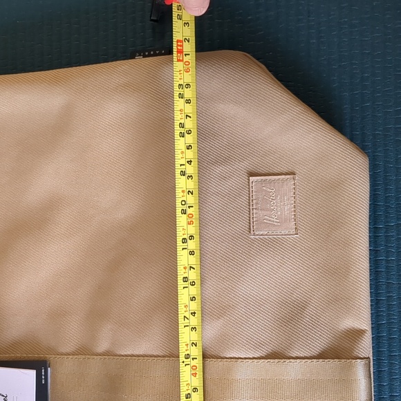 Herschel Extra Large Tote Bag - Picture 7 of 8